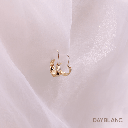 Golden Dew (Earring) - DAYBLANC
