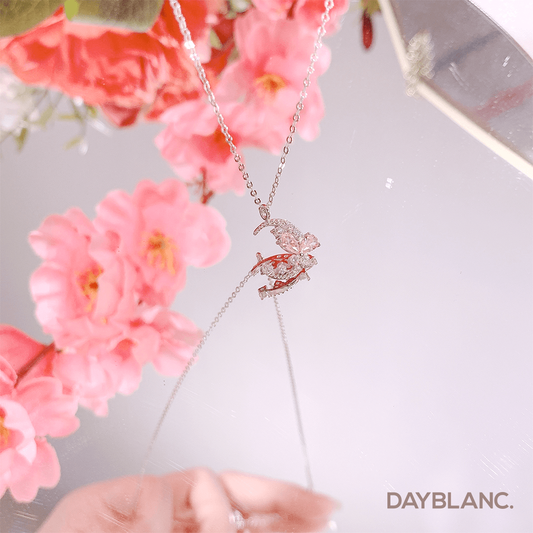 Dreaming Moon (Necklace) - DAYBLANC