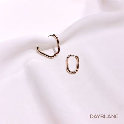 Classic Gold (Earring) - DAYBLANC