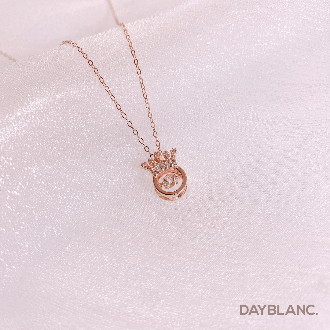 Dancing Queen (Premium Necklace) – DAYBLANC - Main Image