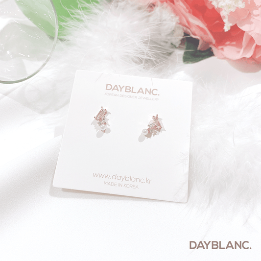 Ice Fragment (Earring) - DAYBLANC
