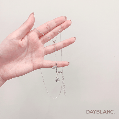 Enchanted Rose (Premium | Necklace) - DAYBLANC