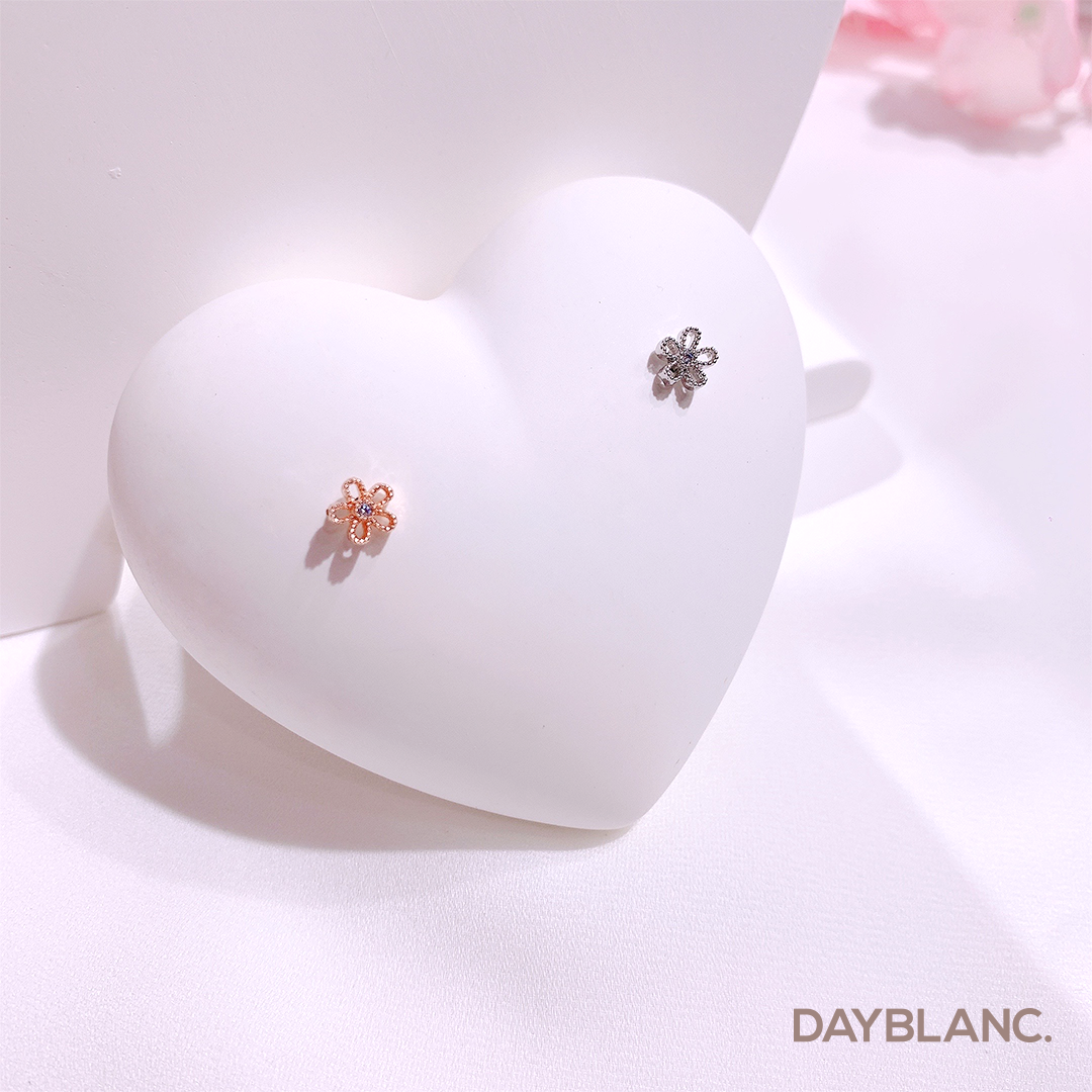 Basic Blossom (Piercing) - DAYBLANC