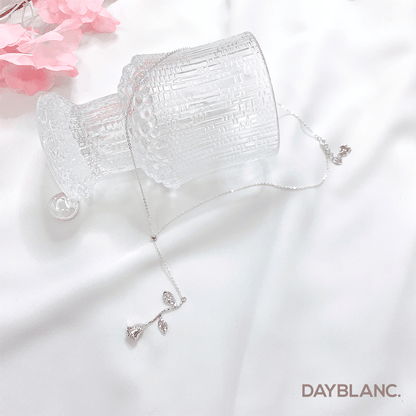 Enchanted Rose (Premium | Necklace) - DAYBLANC