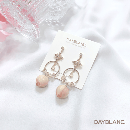 Peach Flower 복숭아 꽃 (Premium Earring) - DAYBLANC