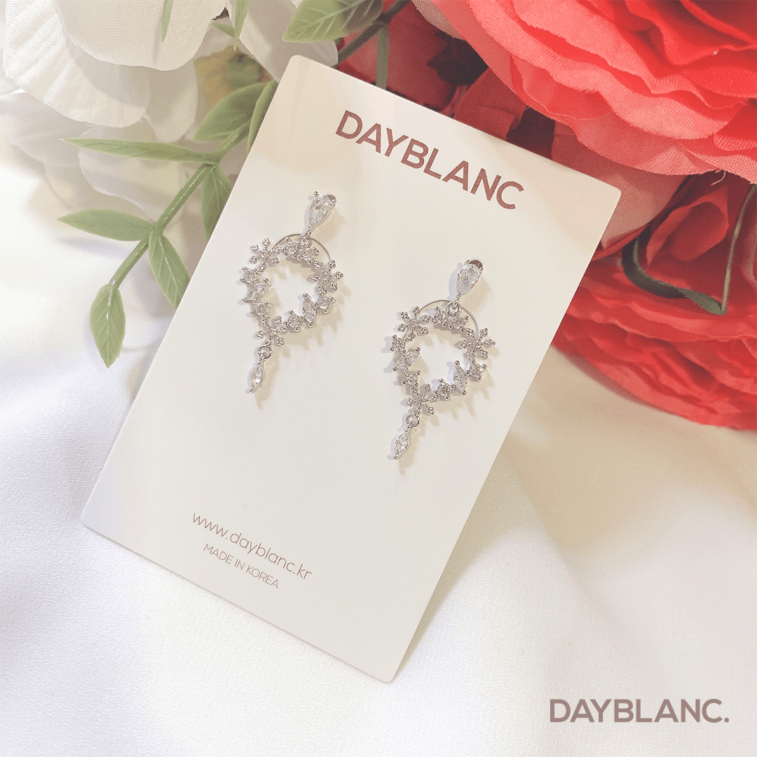 With You (Earring) - DAYBLANC