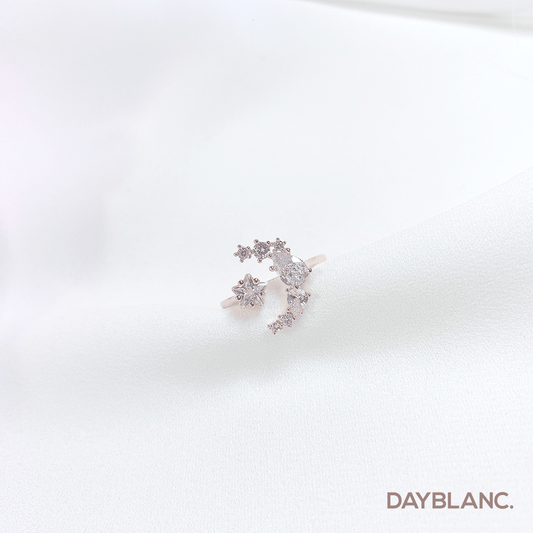 Story Of Moon (Ring) - DAYBLANC