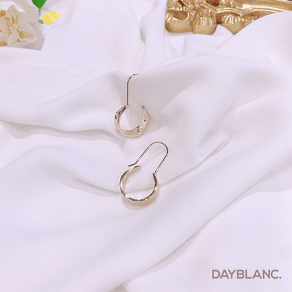 Golden Dew (Earring) - DAYBLANC