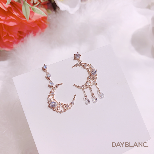 Dreamy Moon (Earring) - DAYBLANC