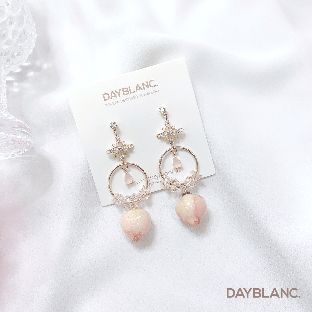 Peach Flower 복숭아 꽃 (Premium Earring) - DAYBLANC