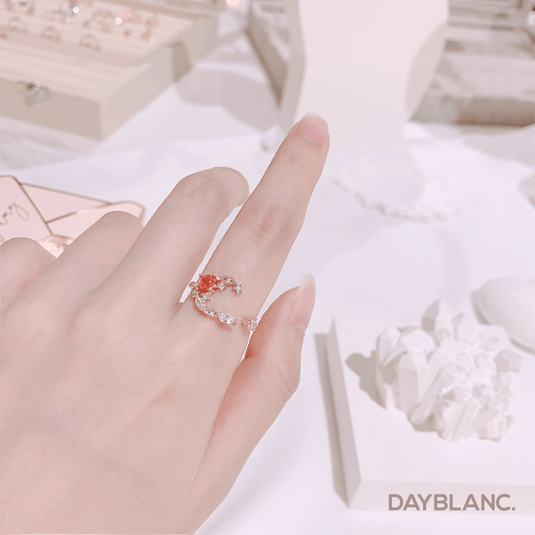Berry Moon (Ring) - DAYBLANC