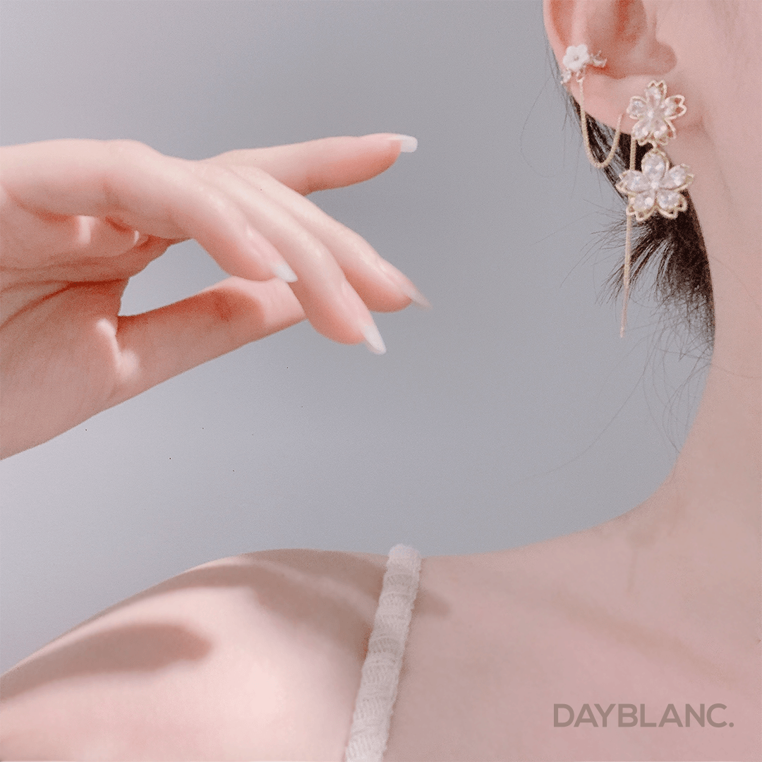 White Angel (Earring + Ear Cuffs) - DAYBLANC