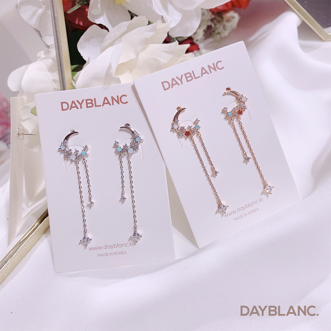 Love by the Moon (Earring) - DAYBLANC