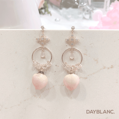 Peach Flower 복숭아 꽃 (Premium Earring) - DAYBLANC