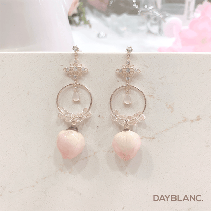 Peach Flower 복숭아 꽃 (Premium Earring) - DAYBLANC