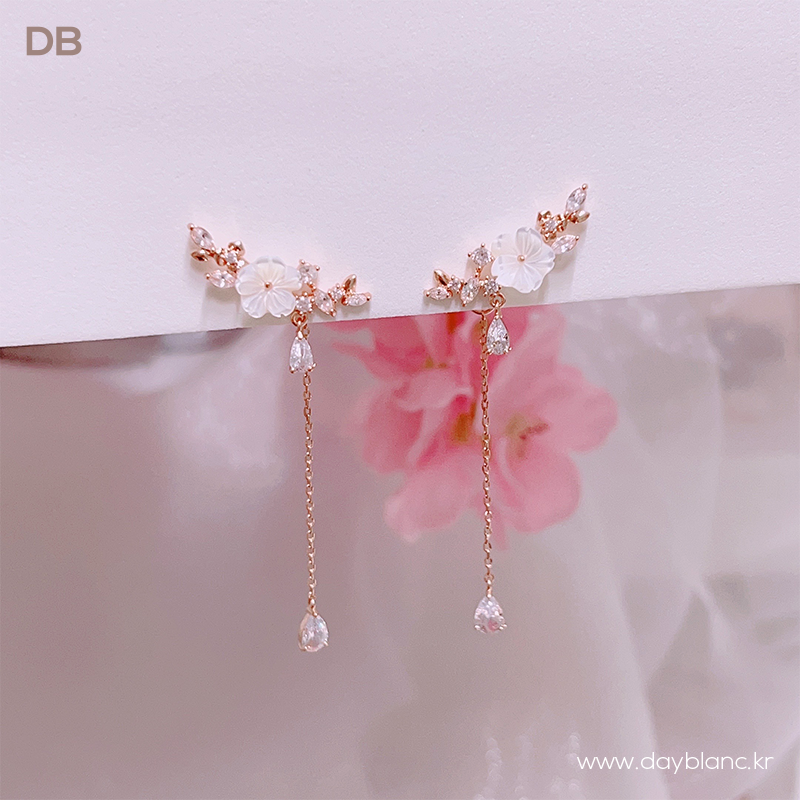 Cherry blossom Fantasia (Earring)
