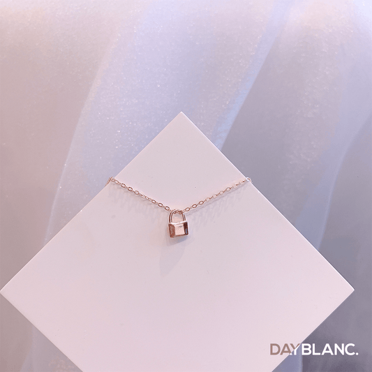 Secret Love (Necklace) - DAYBLANC